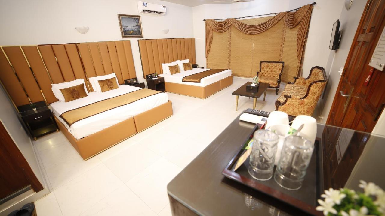 Four Squares Karachi Bed & Breakfast エクステリア 写真