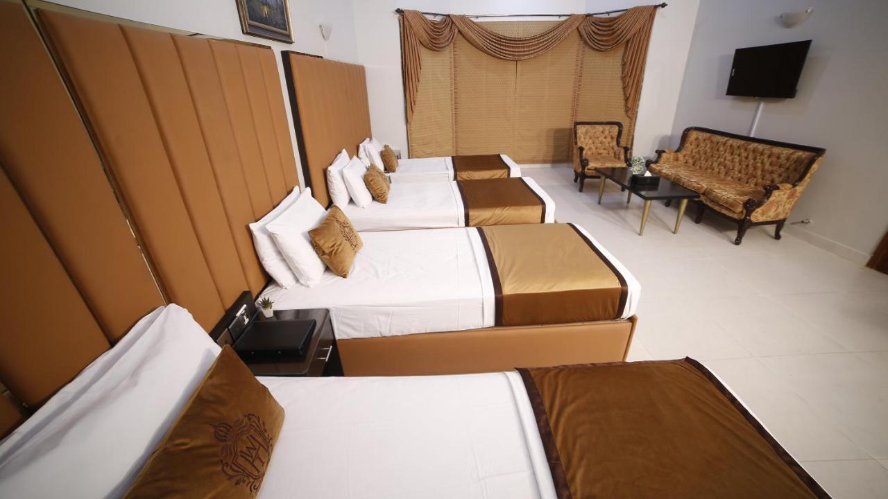 Four Squares Karachi Bed & Breakfast エクステリア 写真