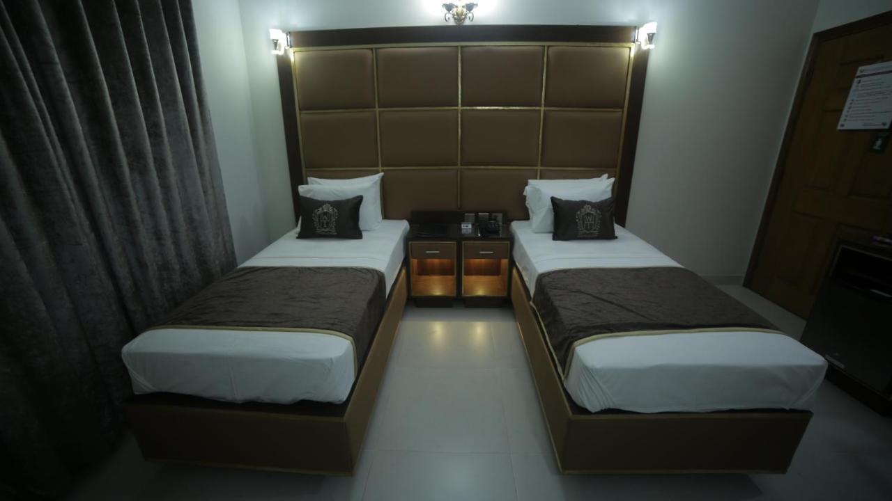 Four Squares Karachi Bed & Breakfast エクステリア 写真