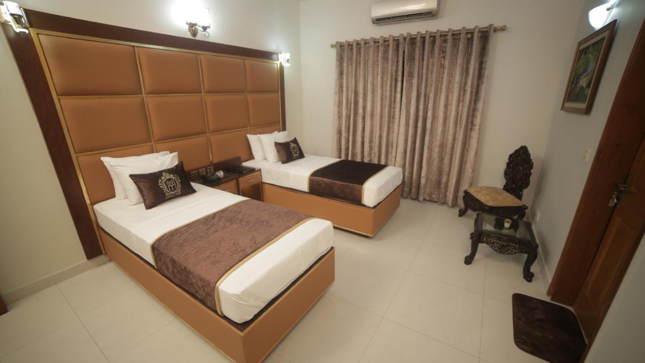 Four Squares Karachi Bed & Breakfast エクステリア 写真