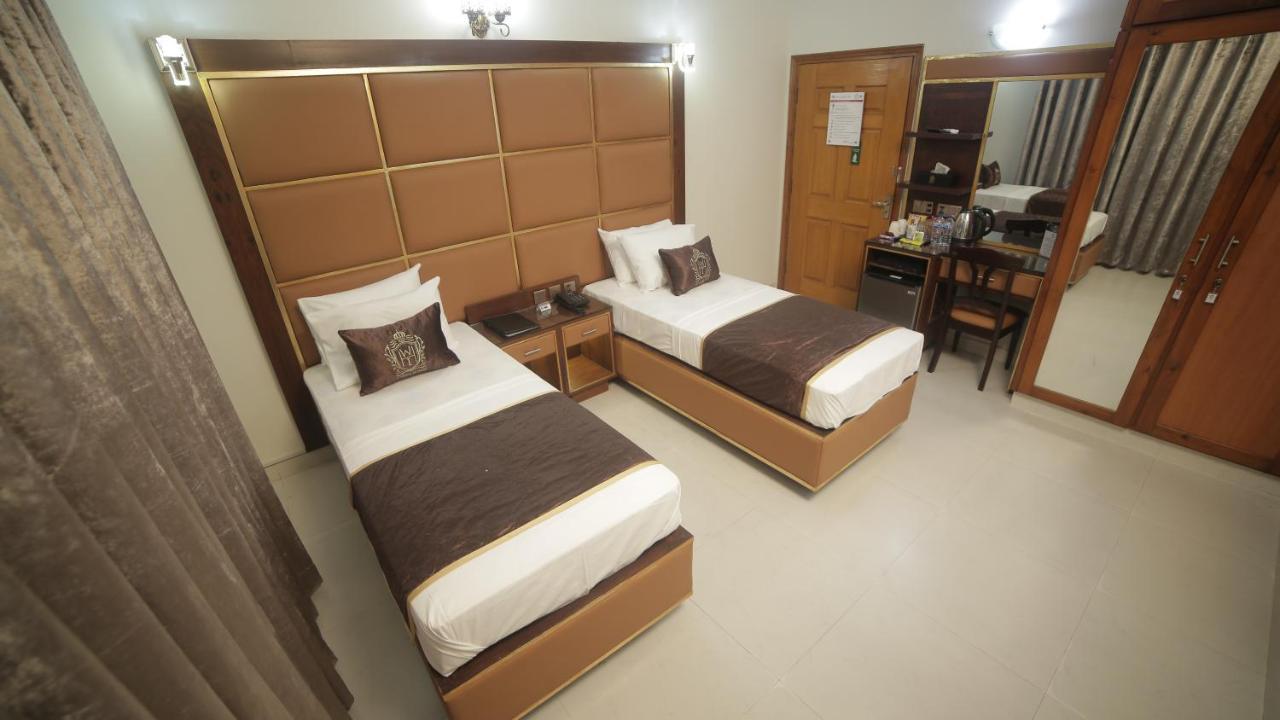 Four Squares Karachi Bed & Breakfast エクステリア 写真