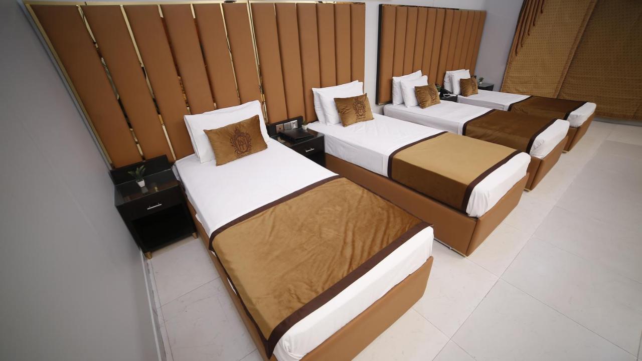 Four Squares Karachi Bed & Breakfast エクステリア 写真