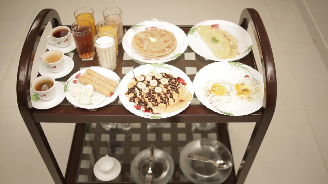 Four Squares Karachi Bed & Breakfast エクステリア 写真